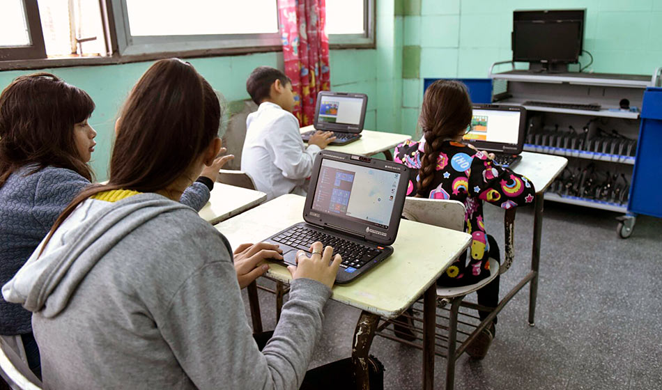 Las tecnologías como escenario fundamental de la educación actual