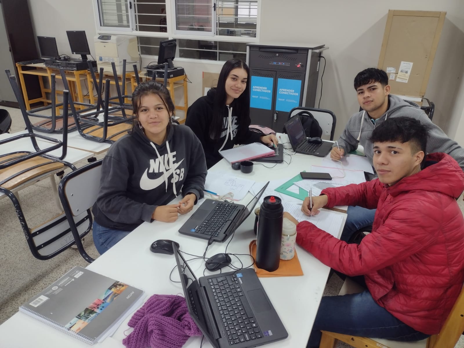 alumnos de la E.E.T. N° 18 Quitilipi