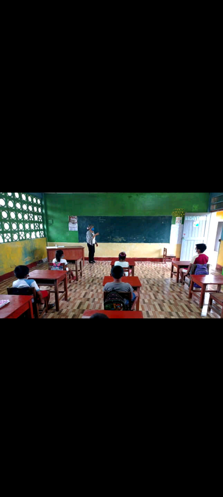 Adjunto Screenshot_20231017-215833.png