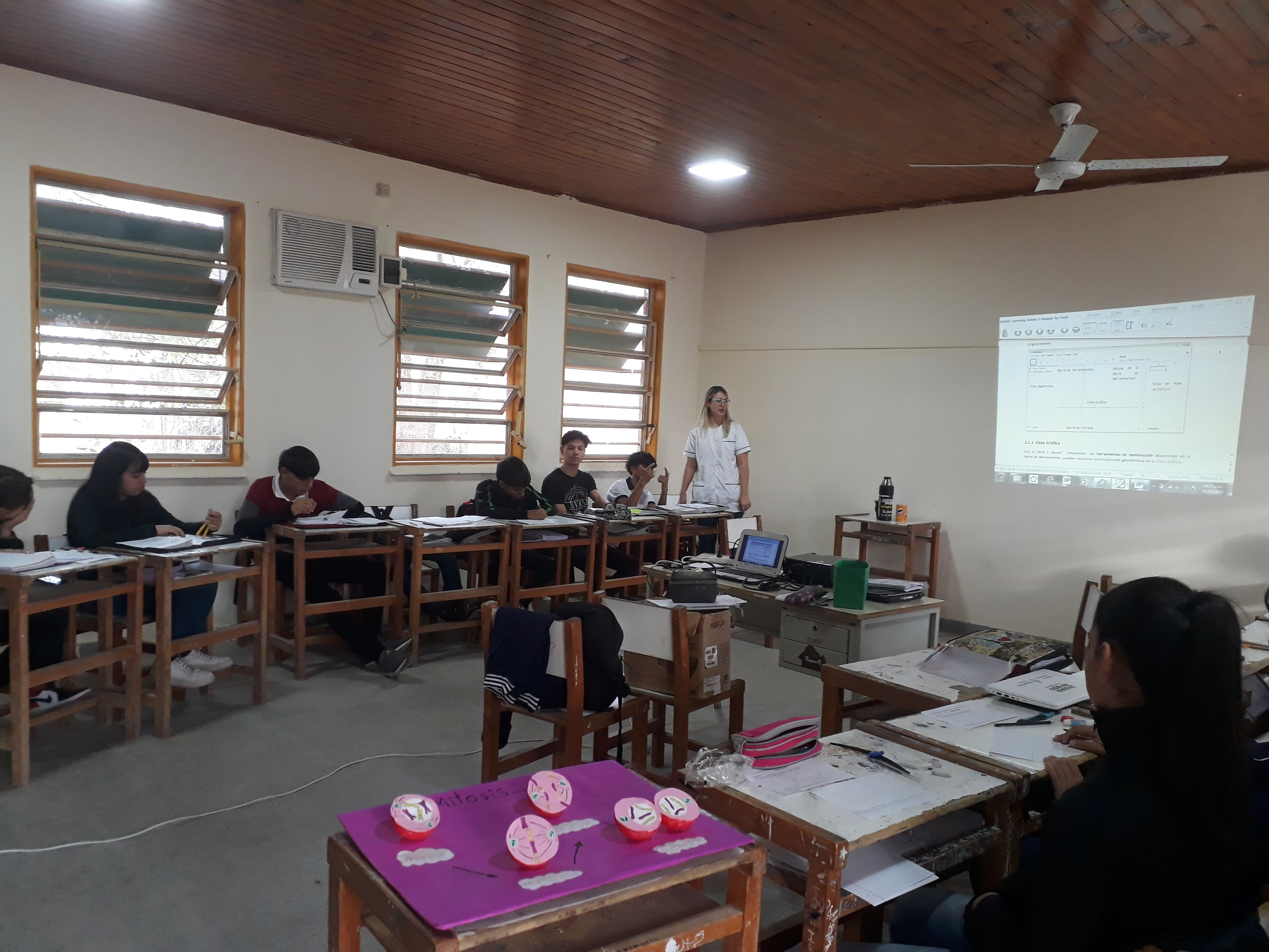 Adjunto FOTO AULA 2.jpg