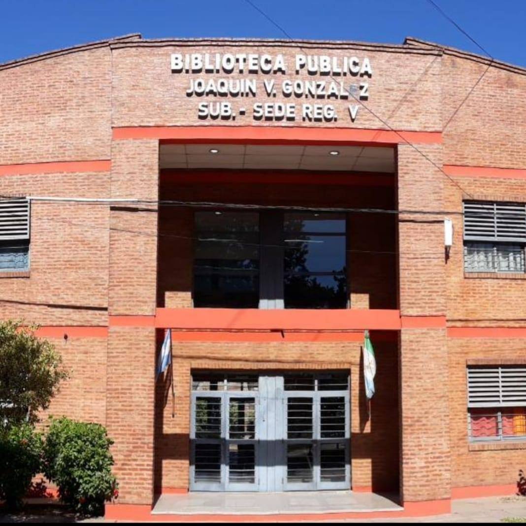 Biblioteca Publica "Joaquin V. Gonzalez" Pradier 420 Tres Isletas