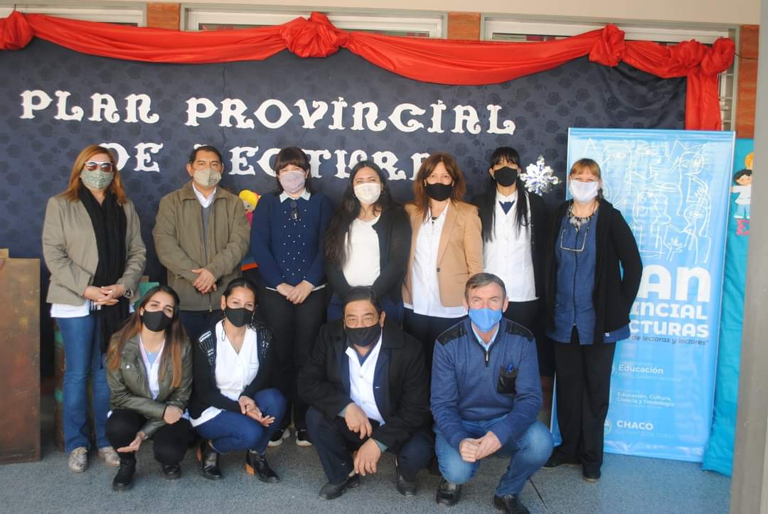 Referentes Provinciales Plan Provincial de Lectura en la E.E.P. 166 y B.P 220 Sáenz Peña 